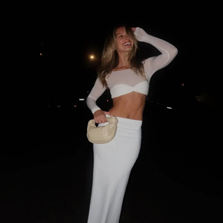 Long Mid Moldable Top